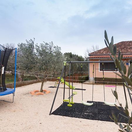Villa House Jasmin With Large Garden, Near Nin - By Ta Leut Esterno foto