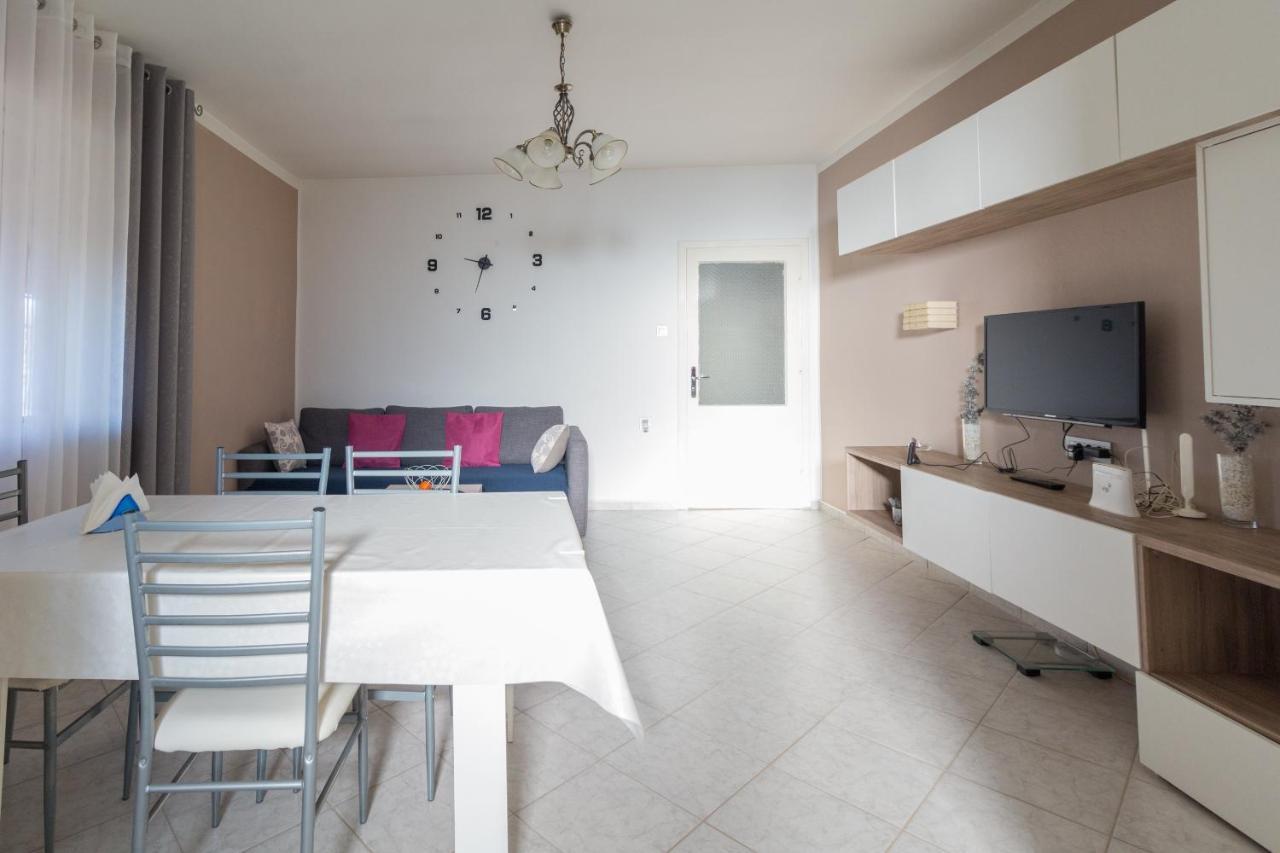 Villa House Jasmin With Large Garden, Near Nin - By Ta Leut Esterno foto